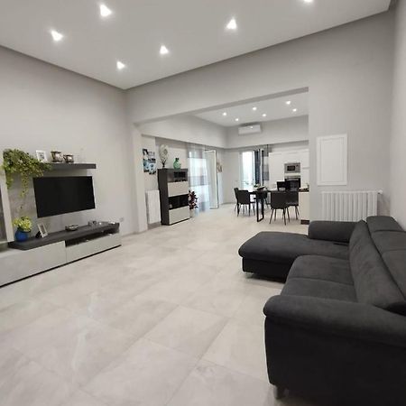 Hibiscus Apartment กาสเตลลัมมาเร ดิ สตาเบีย ภายนอก รูปภาพ