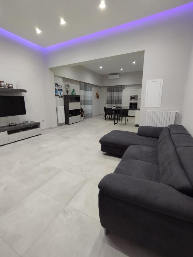 Hibiscus Apartment กาสเตลลัมมาเร ดิ สตาเบีย ภายนอก รูปภาพ