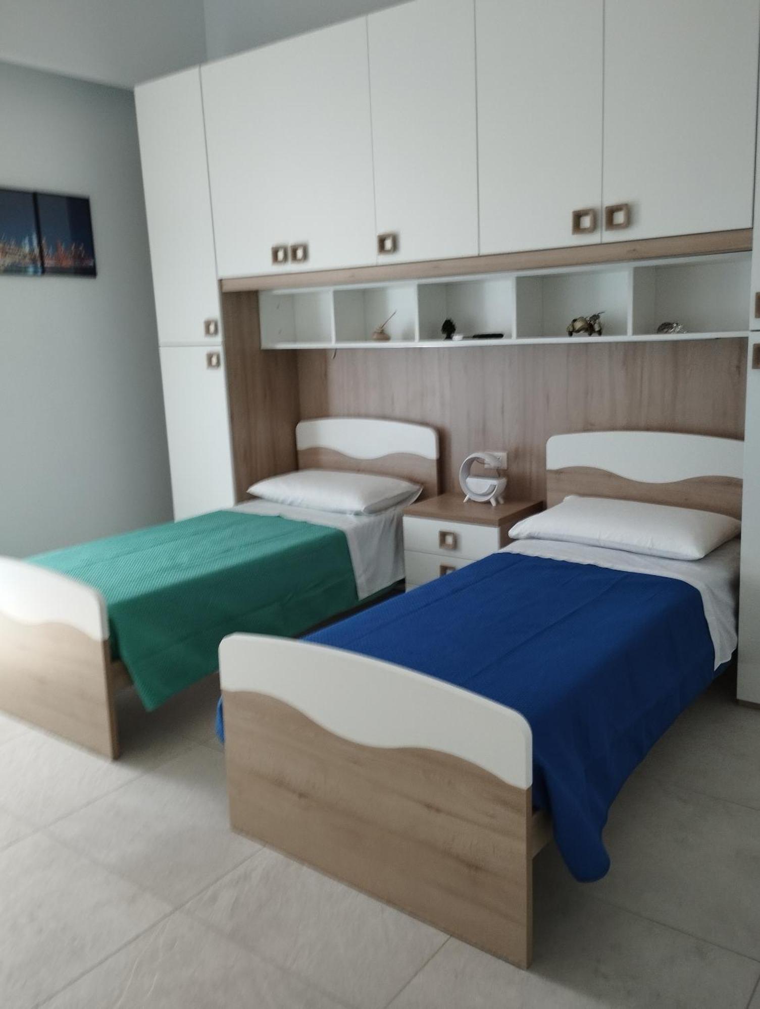 Hibiscus Apartment กาสเตลลัมมาเร ดิ สตาเบีย ภายนอก รูปภาพ